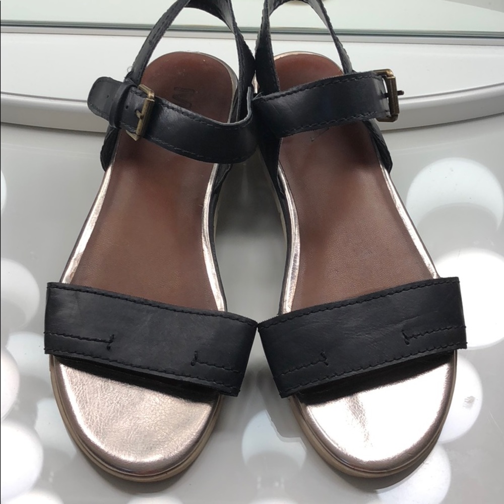 MIA sandals